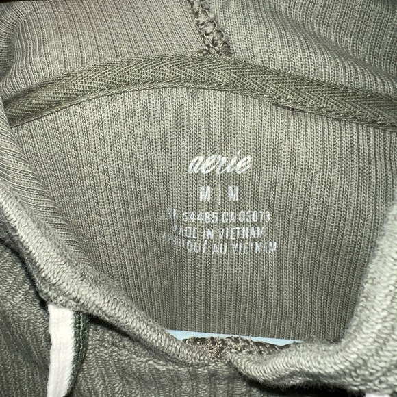 Aerie Sage Pale Green Ribbed Cropped Hooded Pullover Sweatshirt Size Medium - Picture 5 of 7